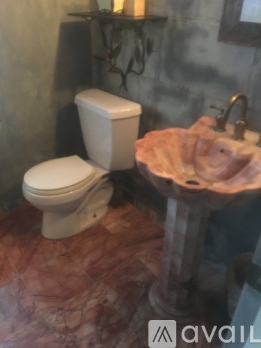 Source URL: https://prod-avail.s3.amazonaws.com/public_images/34579531/listing/0A4E8C22-3B3B-4F11-8FA6-544B1C71AA59.jpeg