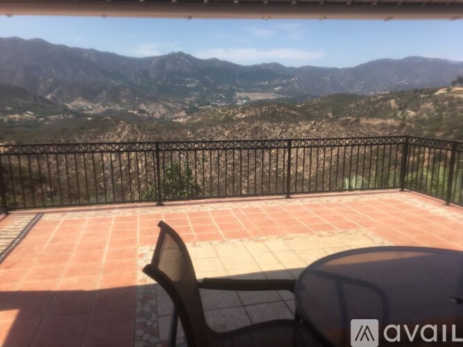 Source URL: https://prod-avail.s3.amazonaws.com/public_images/33158530/listing/BB1D2A28-1DA8-48CE-898F-67756D0E7496.jpeg