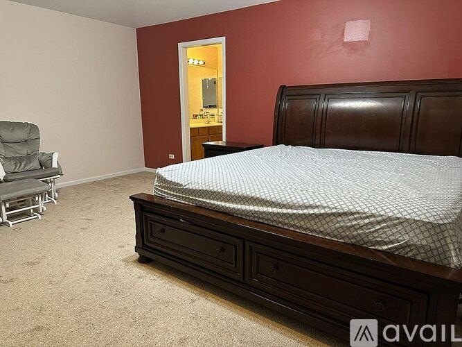 Source URL: https://prod-avail.s3.amazonaws.com/public_images/41515769/listing/0a55082ab3cb6d7453a7aab1bad6ed1a-cc_ft_960.jpg