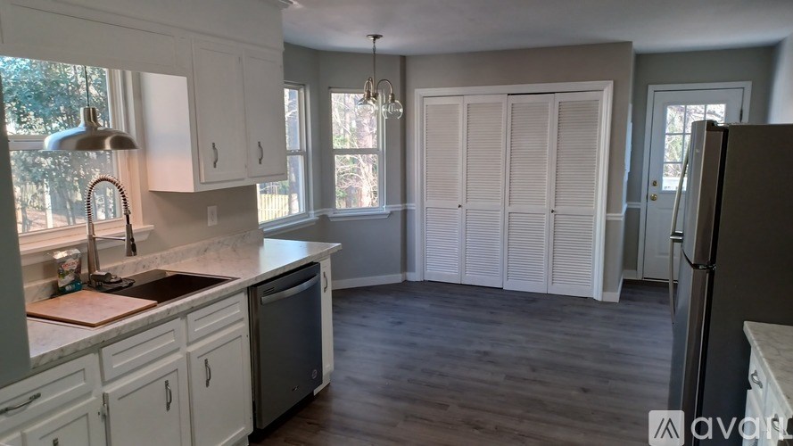 Source URL: https://prod-avail.s3.amazonaws.com/public_images/34210099/listing/20230115_095526.jpg