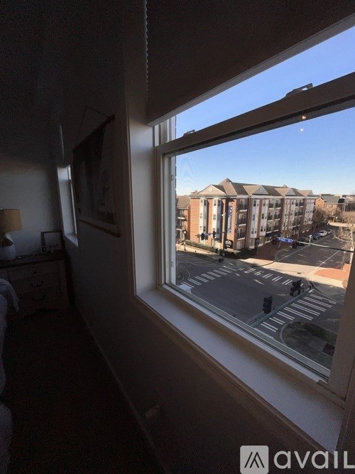 Source URL: https://prod-avail.s3.amazonaws.com/public_images/36833782/listing/IMG_2769.jpg