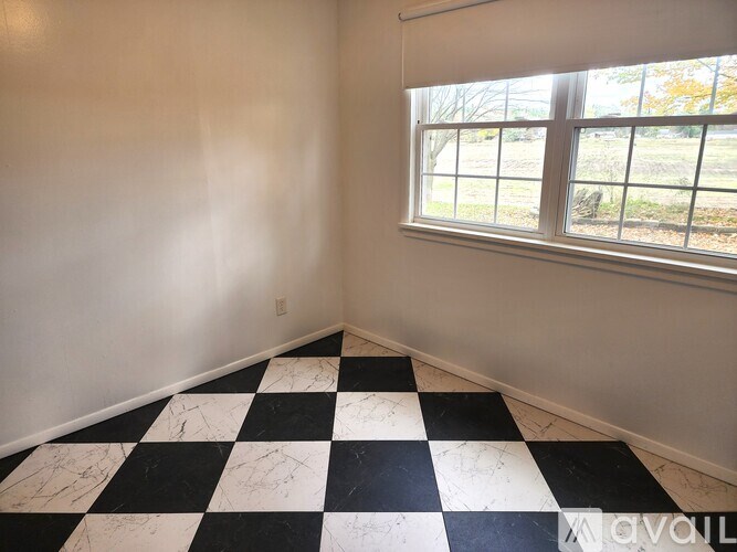 Source URL: https://prod-avail.s3.amazonaws.com/public_images/41519308/listing/18._Bed_III.jpg