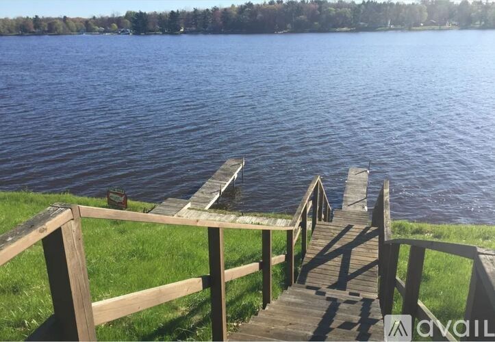 Source URL: https://prod-avail.s3.amazonaws.com/public_images/41519354/listing/29._Lake_I.JPG