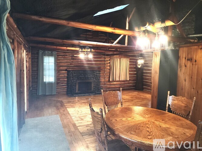 Source URL: https://prod-avail.s3.amazonaws.com/public_images/41519241/listing/9._Dining_V.jpg