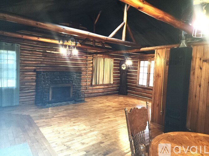 Source URL: https://prod-avail.s3.amazonaws.com/public_images/41519292/listing/10._Living_IV.jpg