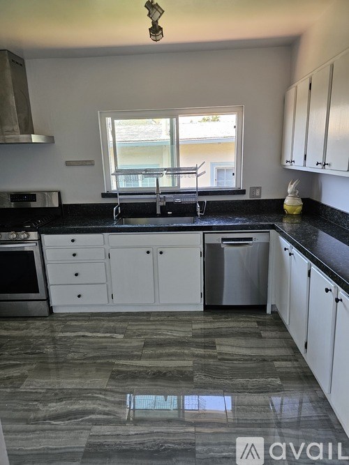 Source URL: https://prod-avail.s3.amazonaws.com/public_images/36099858/listing/20230817_124606.jpg