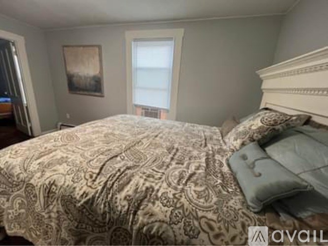 Source URL: https://prod-avail.s3.amazonaws.com/public_images/37110799/listing/IMG_7311.jpeg