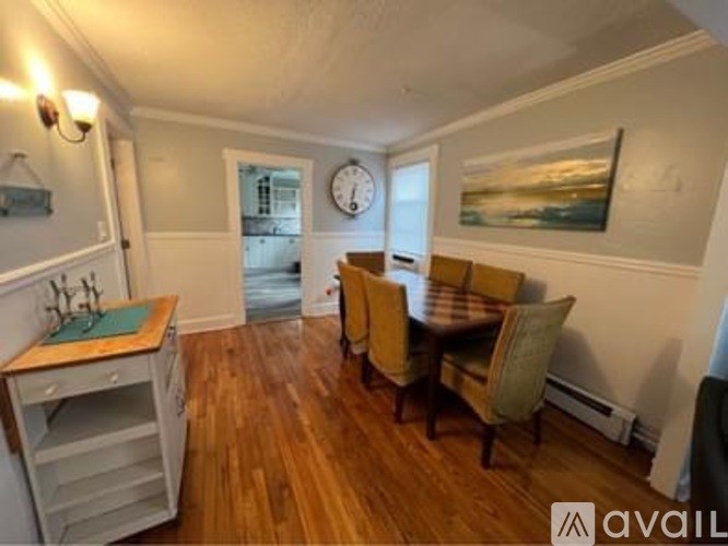 Source URL: https://prod-avail.s3.amazonaws.com/public_images/37110792/listing/IMG_7302.jpeg