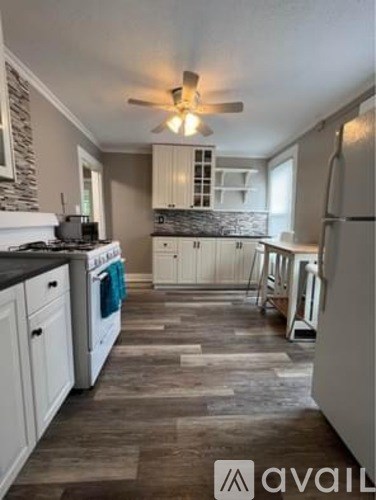 Source URL: https://prod-avail.s3.amazonaws.com/public_images/37110793/listing/IMG_7305.jpeg