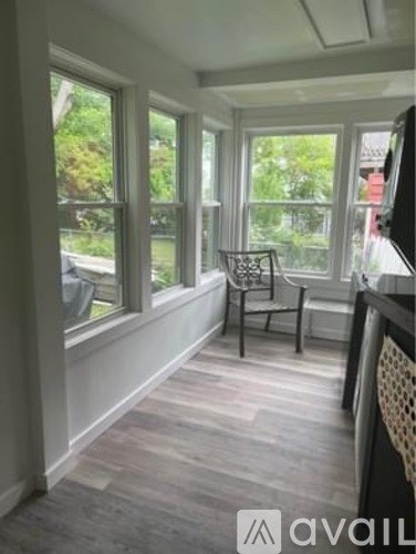 Source URL: https://prod-avail.s3.amazonaws.com/public_images/37110796/listing/IMG_7315.jpeg