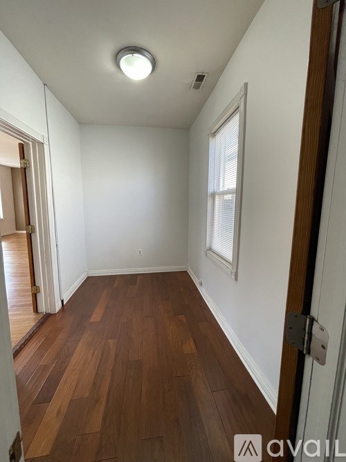 Source URL: https://prod-avail.s3.amazonaws.com/public_images/37587175/listing/IMG_8593.jpg