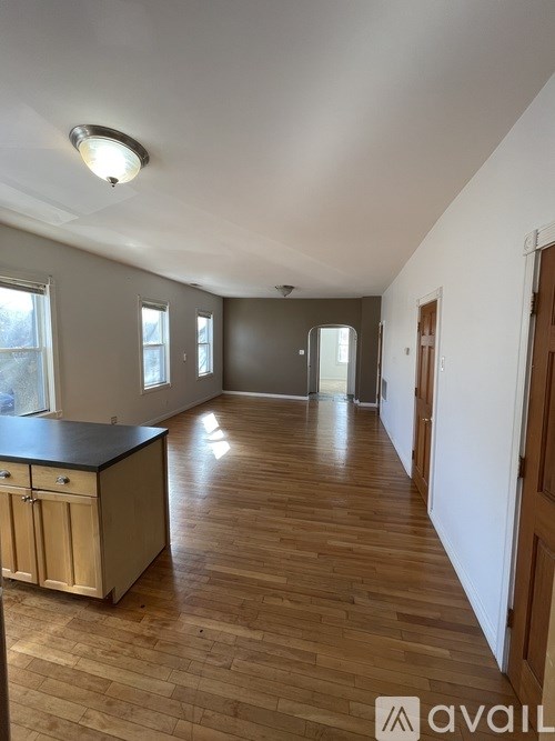 Source URL: https://prod-avail.s3.amazonaws.com/public_images/37587170/listing/IMG_8595.jpg