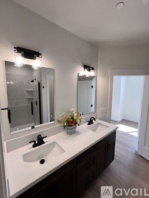 Source URL: https://prod-avail.s3.amazonaws.com/public_images/38039797/listing/image_6209779_(5).JPG