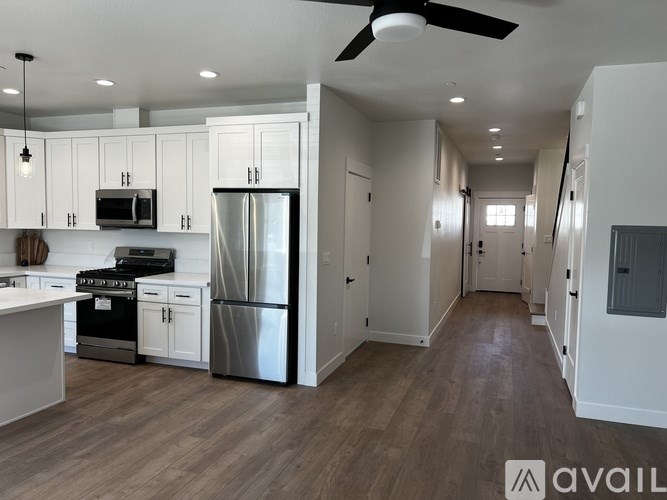 Source URL: https://prod-avail.s3.amazonaws.com/public_images/38039798/listing/IMG_9699.JPG