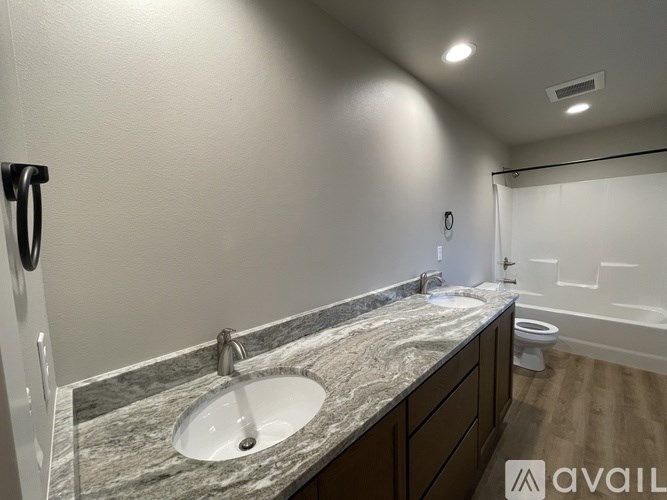 Source URL: https://prod-avail.s3.amazonaws.com/public_images/41518960/listing/IMG_7513.JPG