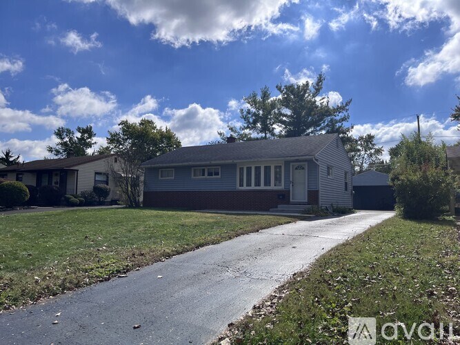 Source URL: https://prod-avail.s3.amazonaws.com/public_images/41516633/listing/IMG_7785.jpeg