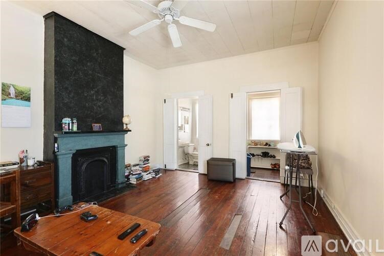 Source URL: https://prod-avail.s3.amazonaws.com/public_images/39848650/listing/bedroom_1.jpg