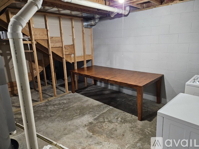 Source URL: https://prod-avail.s3.amazonaws.com/public_images/40052967/listing/1000011674.jpg