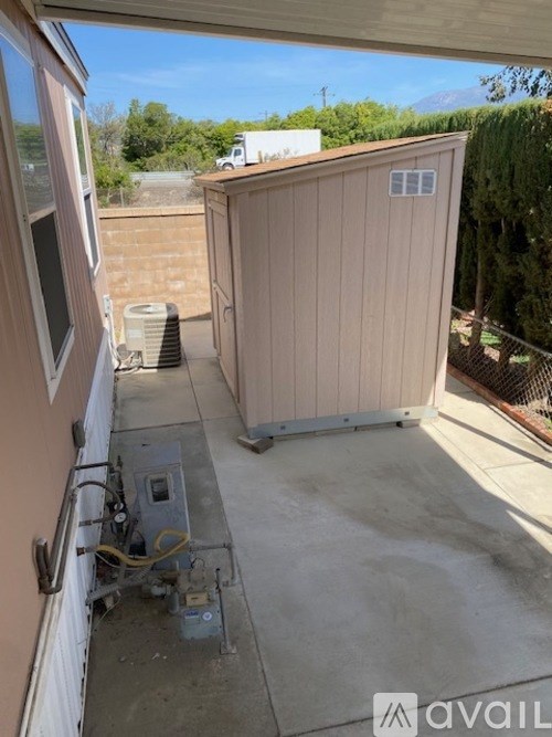 Source URL: https://prod-avail.s3.amazonaws.com/public_images/40207194/listing/14.jpg