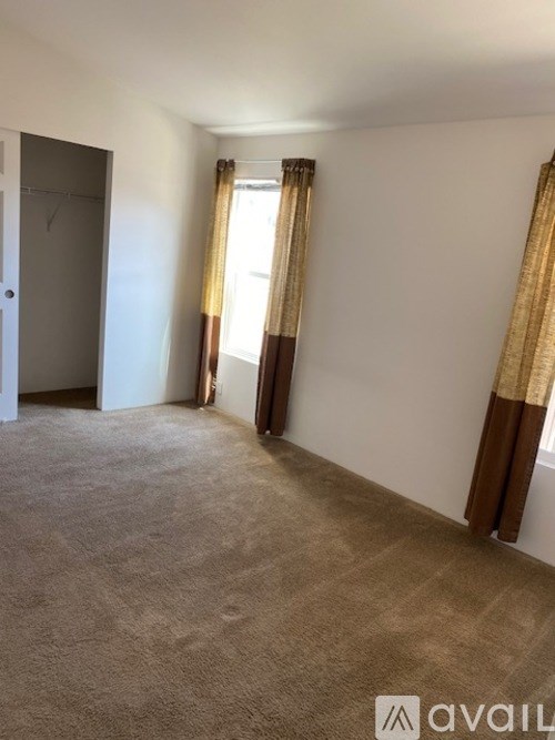 Source URL: https://prod-avail.s3.amazonaws.com/public_images/40207169/listing/9.jpg