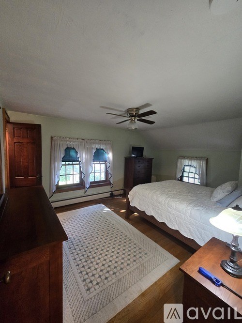 Source URL: https://prod-avail.s3.amazonaws.com/public_images/41377314/listing/1000007436.jpg