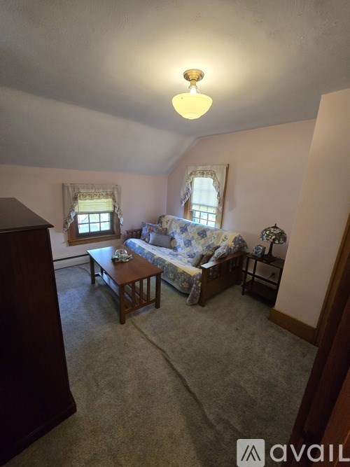 Source URL: https://prod-avail.s3.amazonaws.com/public_images/41377313/listing/1000007431.jpg