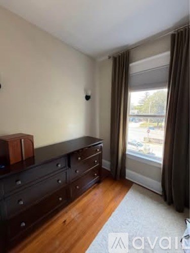 Source URL: https://prod-avail.s3.amazonaws.com/public_images/41515636/listing/IMG_4258.JPG