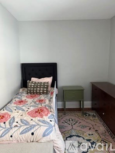 Source URL: https://prod-avail.s3.amazonaws.com/public_images/41515634/listing/IMG_4255.JPG