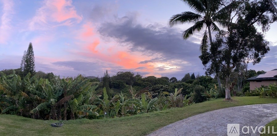 Source URL: https://prod-avail.s3.amazonaws.com/public_images/41374359/listing/IMG_9065.jpeg