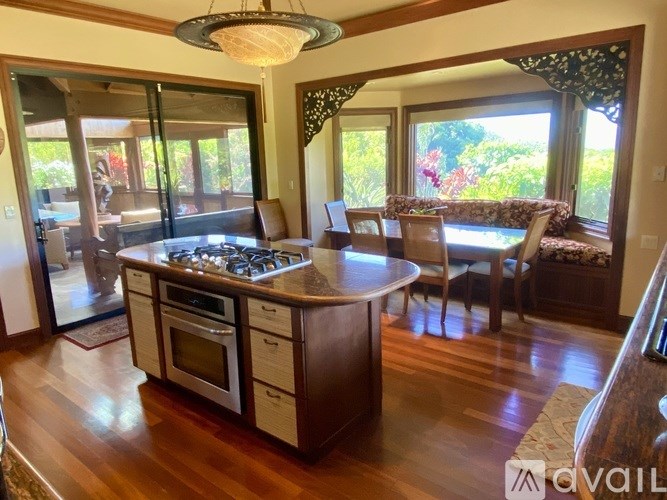 Source URL: https://prod-avail.s3.amazonaws.com/public_images/41374283/listing/IMG_9935.jpeg