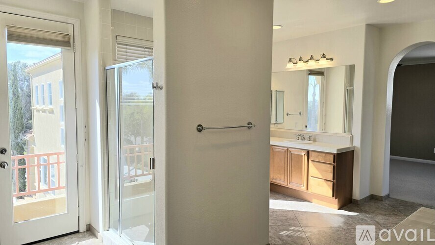 Source URL: https://prod-avail.s3.amazonaws.com/public_images/41516289/listing/mst_bath.jpeg