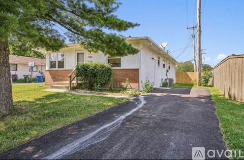 Source URL: https://prod-avail.s3.amazonaws.com/public_images/41475970/listing/IMG_7718_(3).jpg