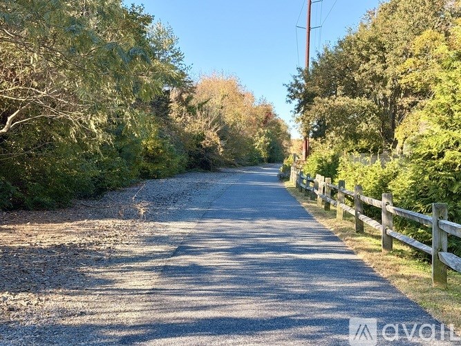 Source URL: https://prod-avail.s3.amazonaws.com/public_images/41519367/listing/IMG_7612.jpeg