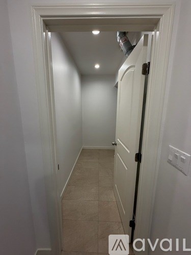 Source URL: https://prod-avail.s3.amazonaws.com/public_images/41518865/listing/IMG_0156.jpg