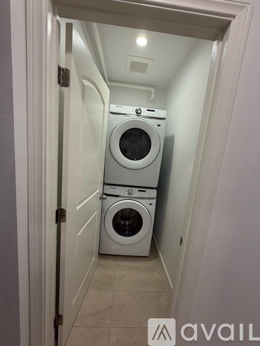 Source URL: https://prod-avail.s3.amazonaws.com/public_images/41518866/listing/IMG_0154.jpg