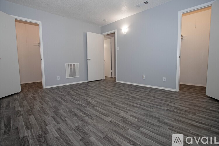 Source URL: https://prod-avail.s3.amazonaws.com/public_images/41501796/listing/1_bedroom_photo_3.jpg