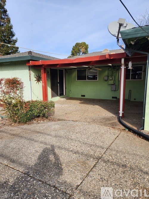 Source URL: https://prod-avail.s3.amazonaws.com/public_images/41513031/listing/1000006249.jpeg