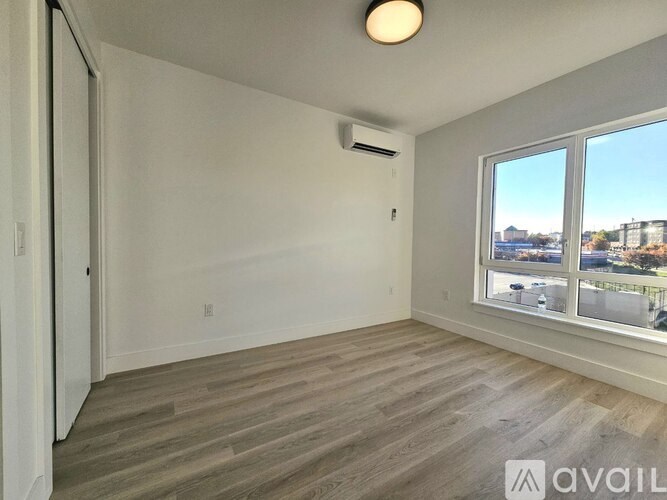 Source URL: https://prod-avail.s3.amazonaws.com/public_images/41516447/listing/5177135583145429780.jpg