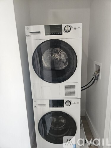 Source URL: https://prod-avail.s3.amazonaws.com/public_images/41516444/listing/5177135583145429781.jpg