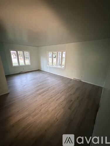 Source URL: https://prod-avail.s3.amazonaws.com/public_images/41514464/listing/887022a6eb322130f3fead73163f6aa5.jpeg