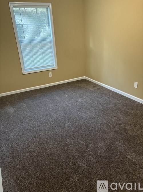 Source URL: https://prod-avail.s3.amazonaws.com/public_images/41514195/listing/78105154735__C215A5A6-323F-4548-9302-F9D3AF7D0332.jpeg