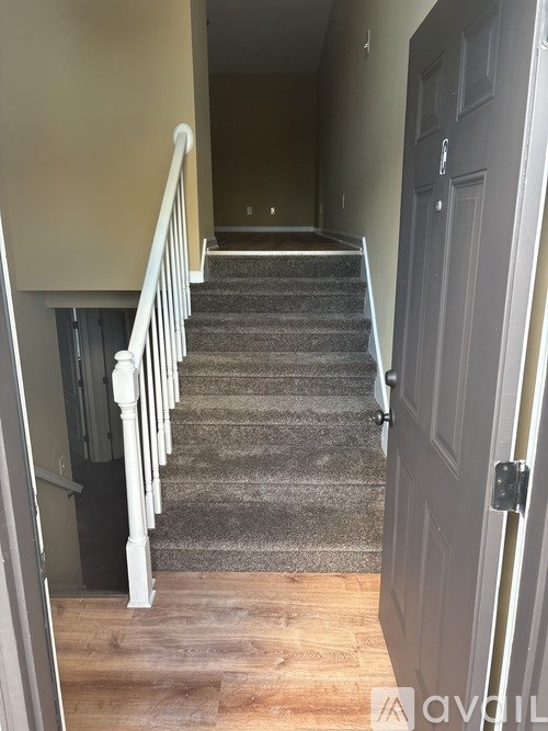 Source URL: https://prod-avail.s3.amazonaws.com/public_images/41514193/listing/78105143486__A91CBF4A-6CC7-46DB-B078-E12CCE0CB552.jpeg