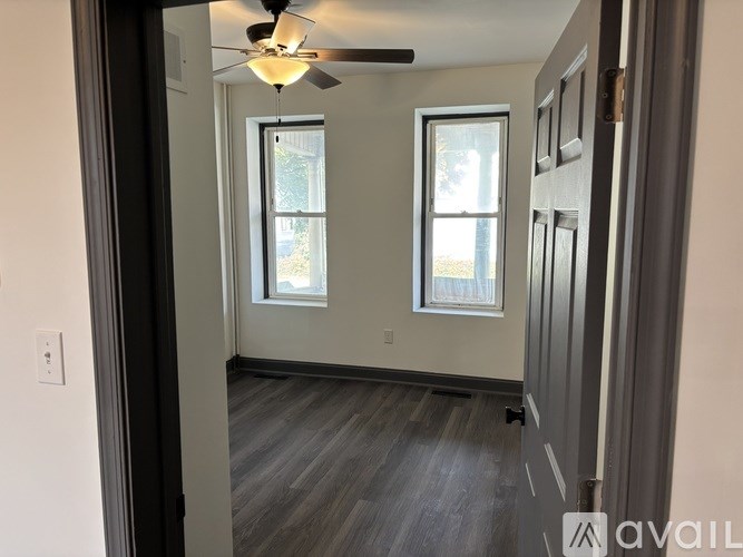 Source URL: https://prod-avail.s3.amazonaws.com/public_images/41513855/listing/IMG_0871.jpeg