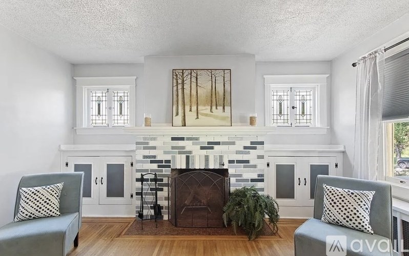 Source URL: https://prod-avail.s3.amazonaws.com/public_images/41513047/listing/IMG_1383.jpeg