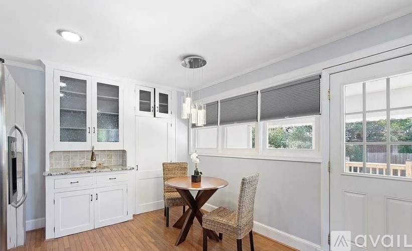 Source URL: https://prod-avail.s3.amazonaws.com/public_images/41513037/listing/IMG_1387.jpeg