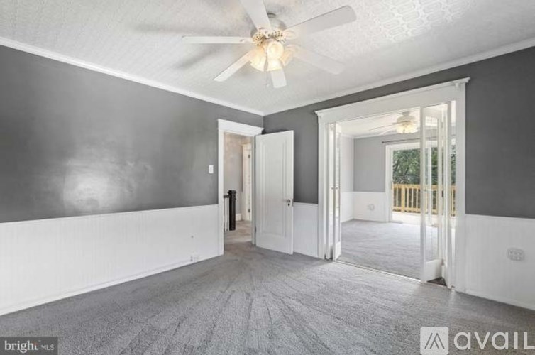 Source URL: https://prod-avail.s3.amazonaws.com/public_images/41513042/listing/IMG_1453.jpeg