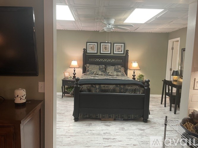 Source URL: https://prod-avail.s3.amazonaws.com/public_images/41512970/listing/IMG_5417.JPG