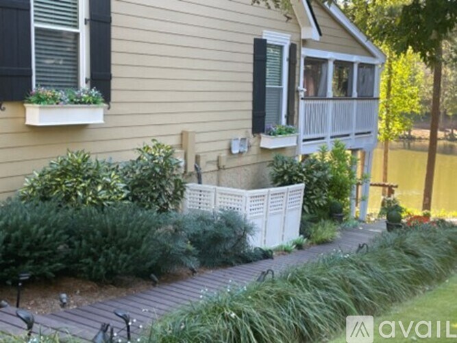 Source URL: https://prod-avail.s3.amazonaws.com/public_images/41512916/listing/EW_Bsmt_Ad_Pics_Walkway_2__Oct_25.jpg