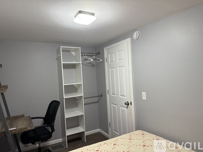 Source URL: https://prod-avail.s3.amazonaws.com/public_images/41512571/listing/B929A5D5-66FD-442F-A649-941F545E8BAB.jpeg