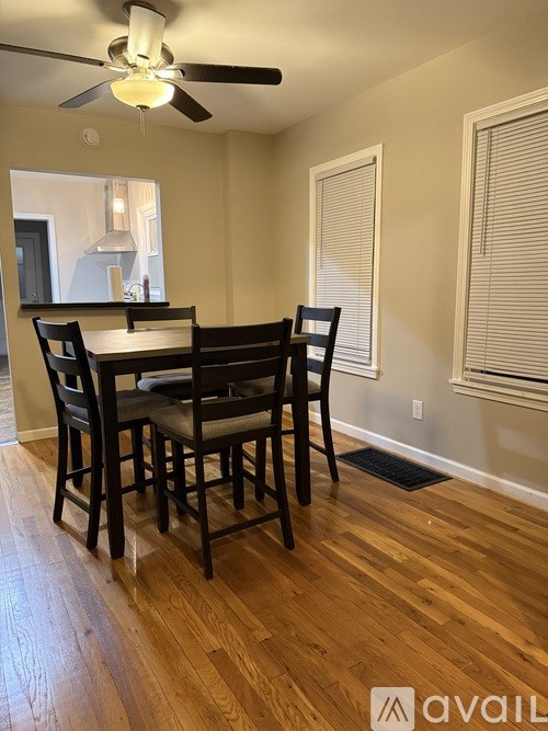 Source URL: https://prod-avail.s3.amazonaws.com/public_images/41512573/listing/335562C2-59F3-4414-B7EA-F37B2FDB79C5.jpeg